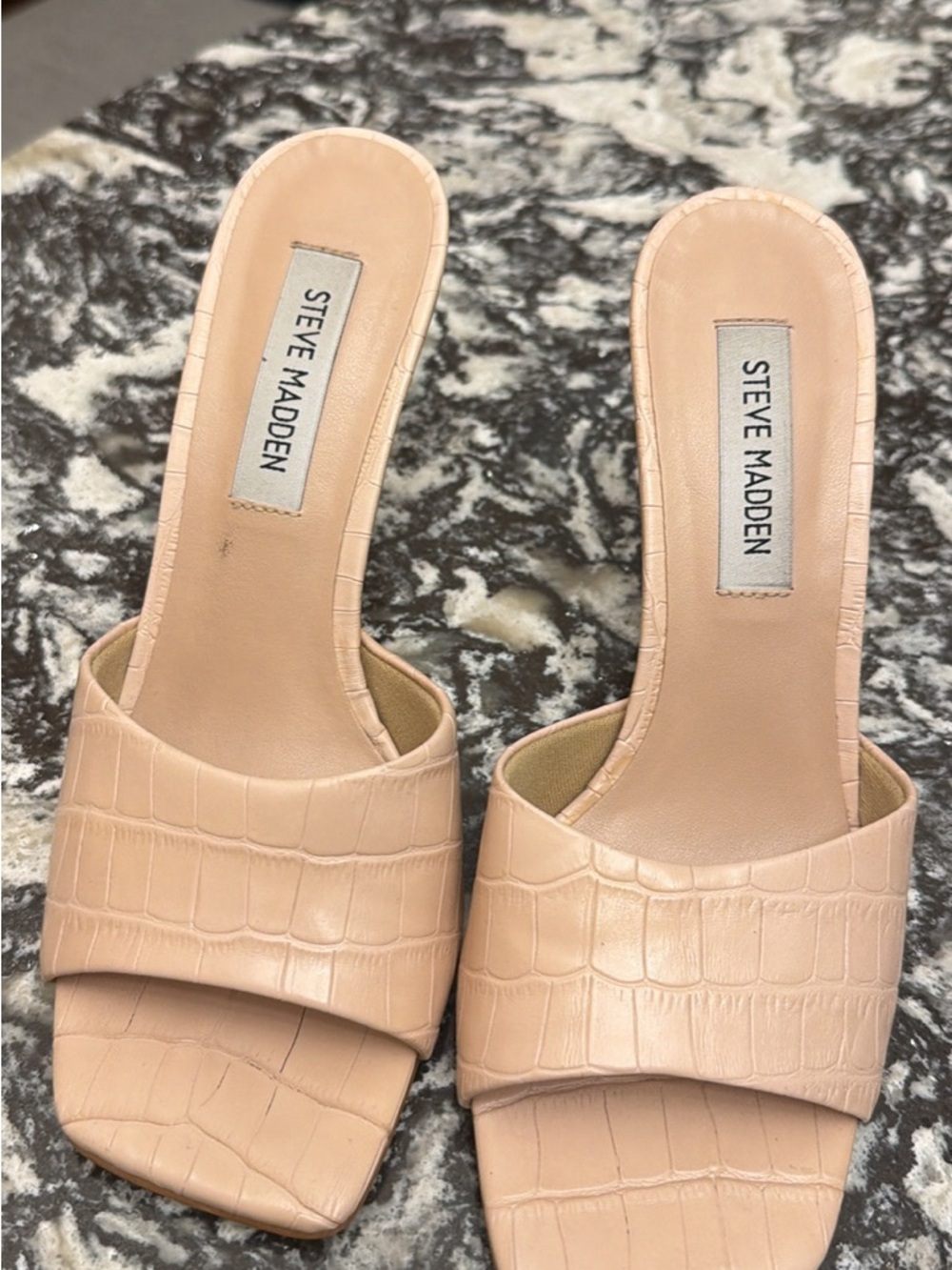 Steve Madden Beige Nude Croc-Embossed Slide Mules